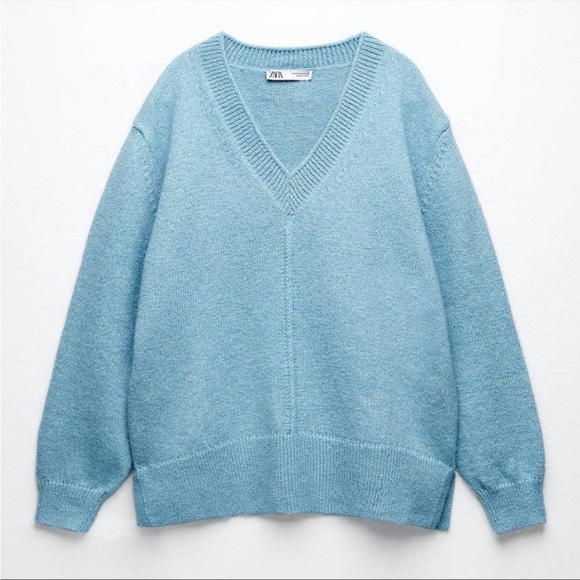 Zara Sweaters - Zara Light Blue V-Neck Knit Sweater